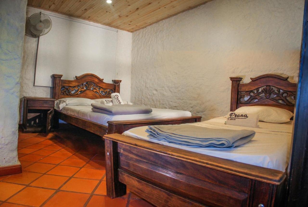 Prana Hotel San Gil Bagian luar foto